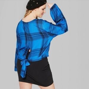 Wild fable women’s blouse NEW blue and black plaid long sleeve cropped tie back